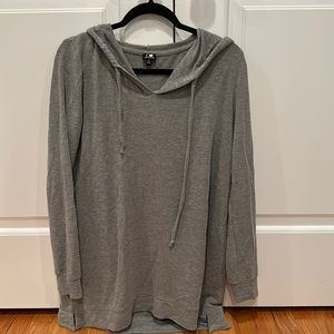 Medium Grey Cable & Gauge long sweatshirt
